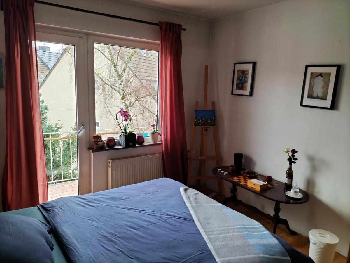 Ein Offenes Kompetentes Ohr Colonia Esterno foto